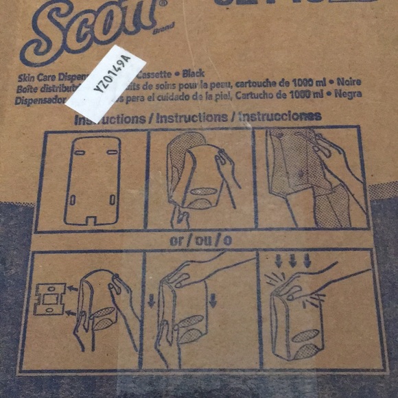 Kimberly Clark Scott Skin Care Dispenser Black - Picture 6 of 13